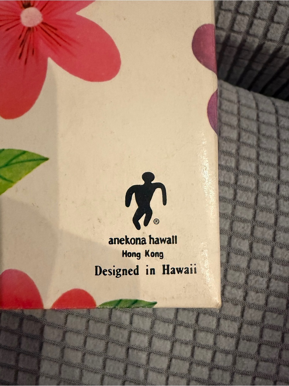 Vintage Palapala Anekona Hawaiian
Fashion Doll New in Box Hula Girl + A GIFT 🎁 - Picture 9 of 10